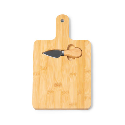 Stamina Brie bamboo chopping board in bamboo, ready for laser engraving