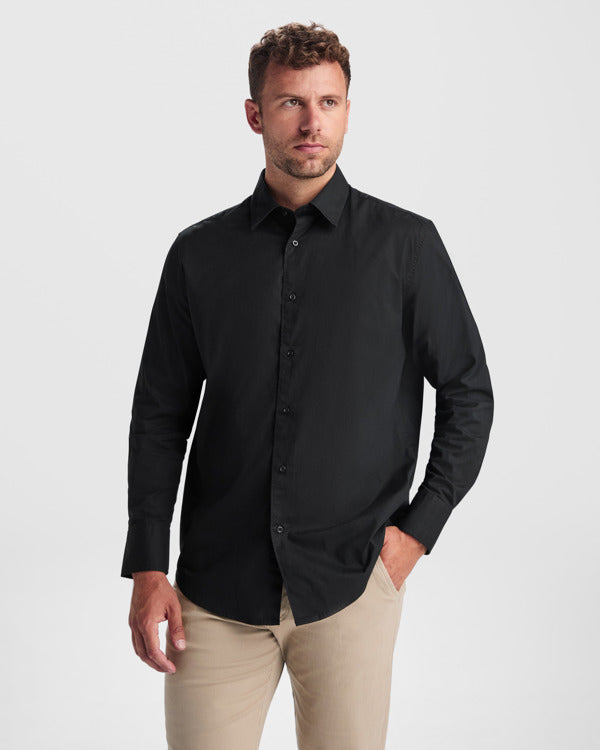 Roly WRK Moscu men's shirt in white, alternative view, ready for logo printing or embroidery