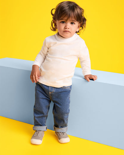 Roly Baby L/s baby long-sleeve T-shirt in white, alternative view, ready for logo printing or embroidery