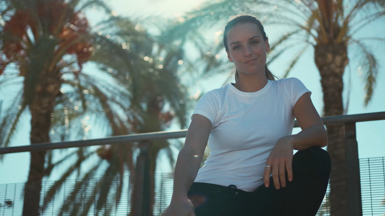 Load video: ROLY promotional sportswear video – branded activewear for events, teams, and performance branding.