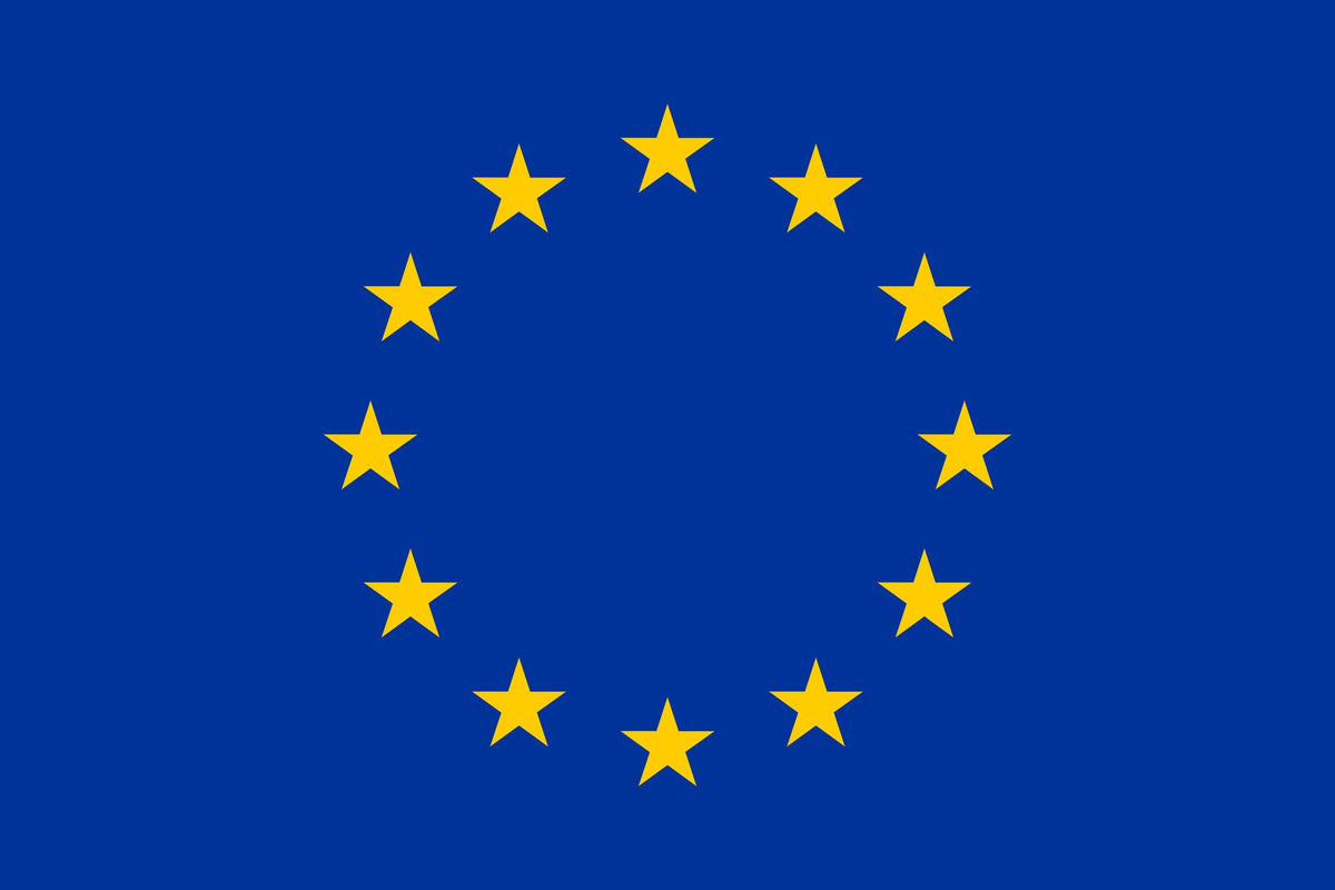 Bandera de la Unión Europea representando envíos rápidos y cumplimiento normativo para productos publicitarios personalizados en toda Europa.