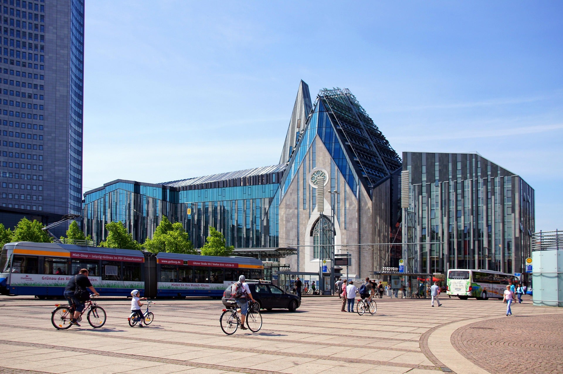 Skyline Leipzig – E-Commerce-Standort für personalisierte Merchandisingprodukte und Werbeartikel